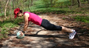 Abdomen pe mingea de 1 kg